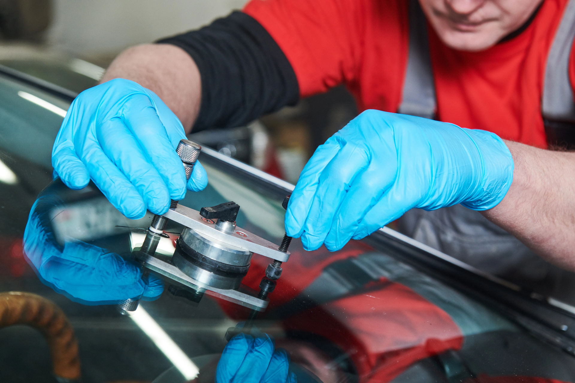Do Luxury Cars Need Special Windshield Replacement in Tempe?